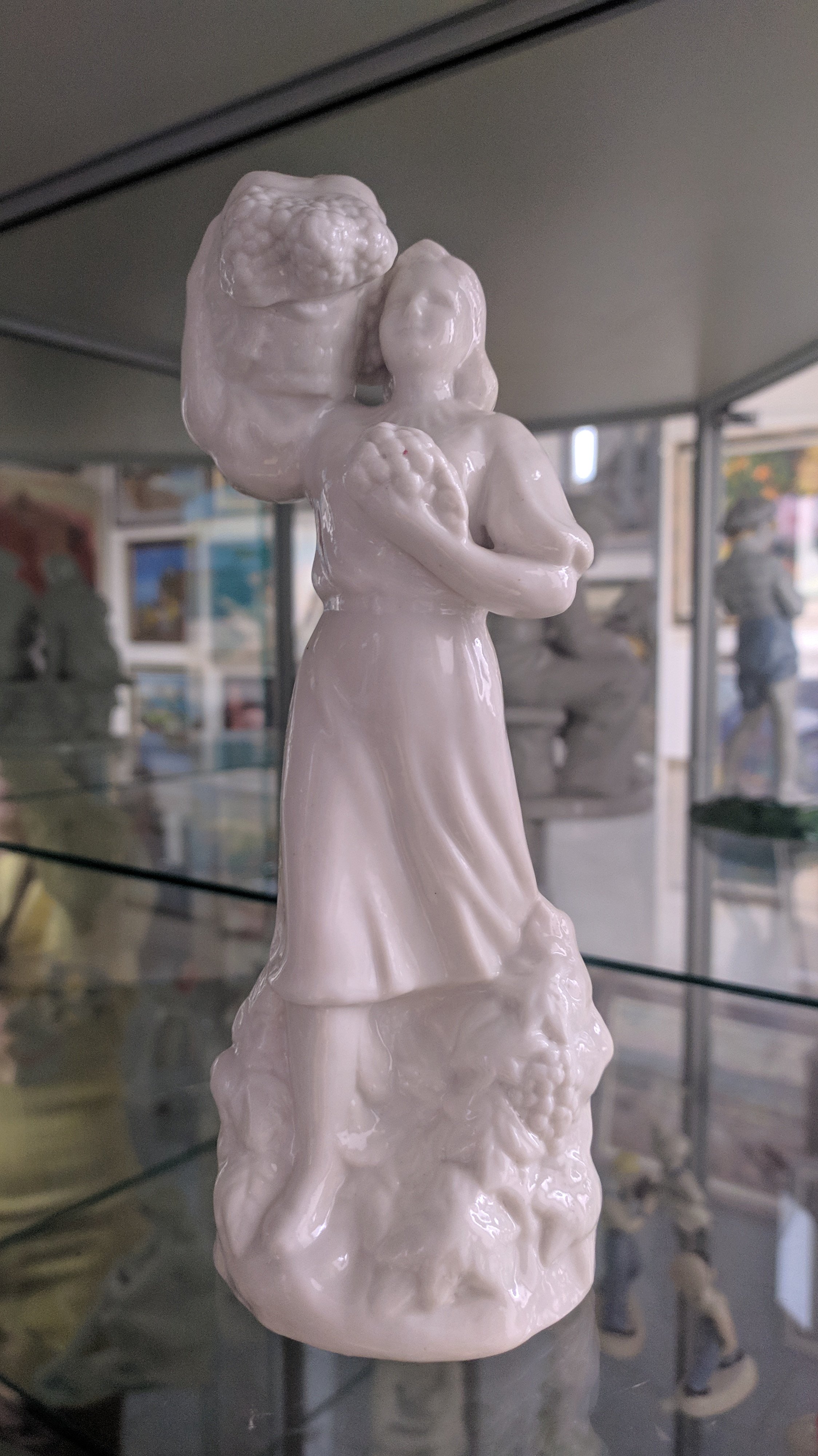 Cropped %d0%9a%d0%be%d0%bb%d1%85%d0%be%d0%b7%d0%bd%d0%b8%d1%86%d0%b0 %d1%81 %d0%b2%d0%b8%d0%bd%d0%be%d0%b3%d1%80%d0%b0%d0%b4%d0%be%d0%bc 2